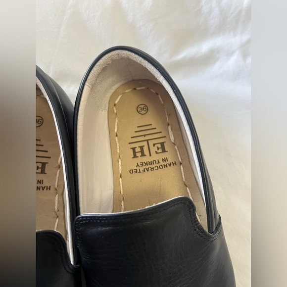 SOLD - Picture 2 of 9